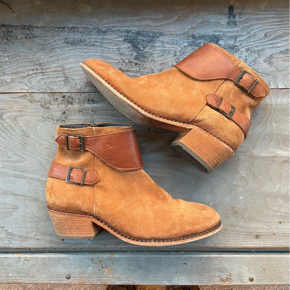 H by Hudson Lumo tan leather ankle boots | size 40
